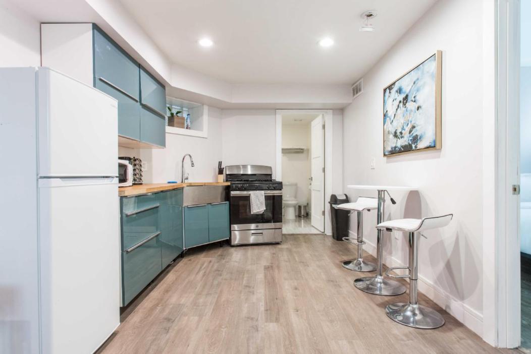 The Double Play - 1 Min Walk To Wrigley! Spacious 2Br - Perfect For Cubs Fans! Chicago Eksteriør billede