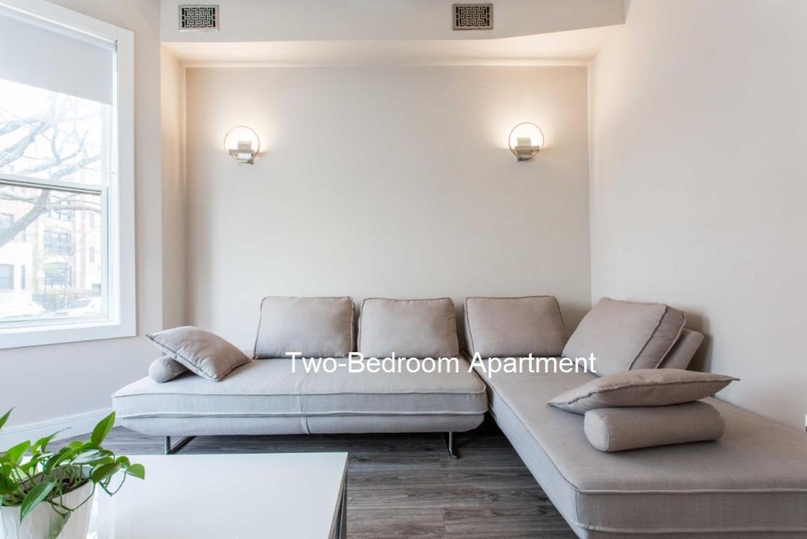The Double Play - 1 Min Walk To Wrigley! Spacious 2Br - Perfect For Cubs Fans! Chicago Eksteriør billede