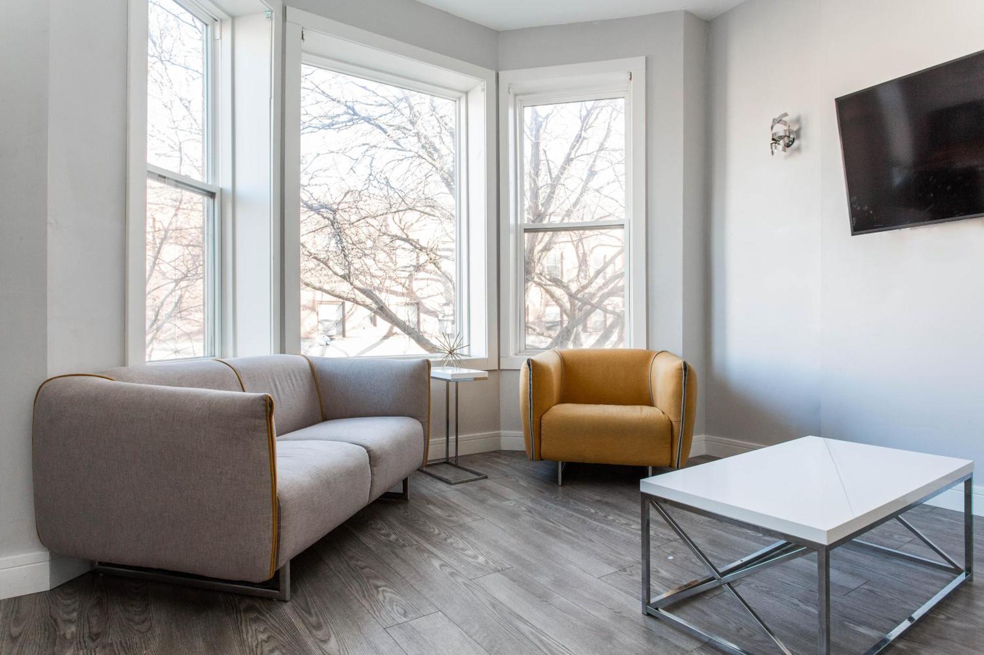 The Double Play - 1 Min Walk To Wrigley! Spacious 2Br - Perfect For Cubs Fans! Chicago Eksteriør billede